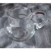 Стеклянный мини-кувшин, сливочник. 7х5 см.