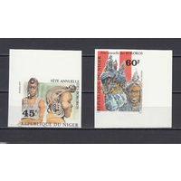Африканские женщины. Нигер. 1979. 2 марки б/з. Michel N 671-672 (- е)