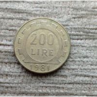 Werty71 Италия 200 лир 1981