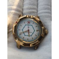 ДВОЕ НАРУЧНЫХ ЧАСОВ КОММАНДИРСКИЕ