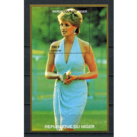 Нигер - 1998 - Принцесса Диана - [Mi. 1424ms] - 1 блок. MNH.  (Лот 81HQ)-TG3P3