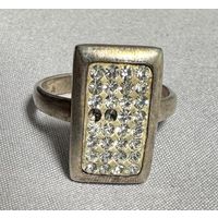 Кольцо серебряное 925 пробы. 72