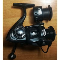 Катушка безынерционная Bushido Konsul F2000A, почти новая.