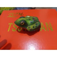 Корпус редкой заводной лягушки ссср на восстановление.