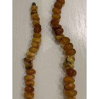 Янтарь. Янтарные бусы.