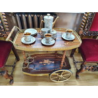 Изумительный Сервировочный столик / Бар на колесах, Маркетри Италия 70-е гг ХХ века.