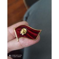Значок Ленин флаг