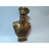 Бюст генерала армии Жукова Г.К. в 1941 году.