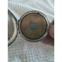 Часы старинные завод на 8 дней