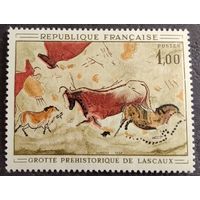 Франция. 1968г. Mi1619**. Доисторическая наскальная живопись из пещеры Ласко.