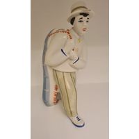 Фарфоровая статуэтка "Богатый улов" ЗХК