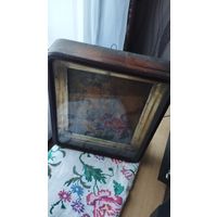 Старая Икона в киоте