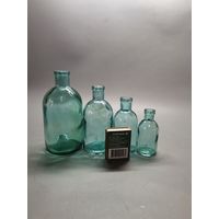 Аптечная бутылочка 4 шт. одним лотом.