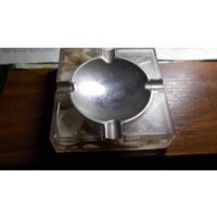 Пепельница с ракушками