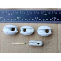 Довоенные керамические изоляторы для наружной антенны (антенного провода). Цена за один.