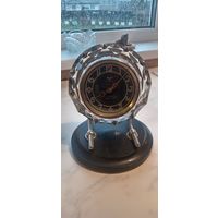 Часы Маяк в хрустале , экспортные