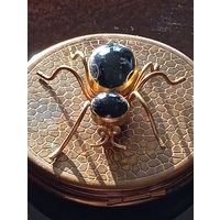 - БРОШКИ Паук и Божья коровка Германия 1950-ые