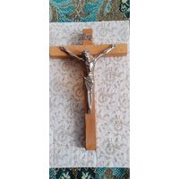 Крест католический.