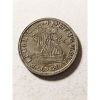 Португалия 2,5 эскудо 1981