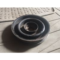 Шкив помпы Mercedes E W124
