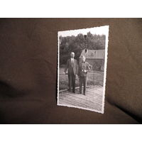 Почтовая карточка военная фотография WW2.Гражданский и солдат.(лот 04)С рубля.