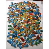 Конденсаторы разные 260 грамм . С рубля .
