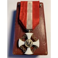 Рыцарский крест Ордена Короны Италии . Серебро.