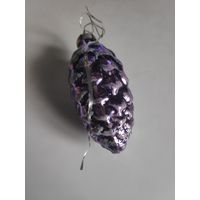 Ёлочная игрушка Фиолетовая шишка.