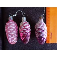 Ёлочные игрушки "Шишки"  3 шт., СССР