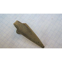 Зацеп на ножны Х.О. конец XVIII - начало XIX в. Литье, бронза.