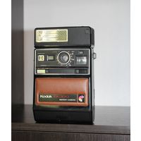 Фотоаппарат Kodak EK 300, INSTANT CAMERA, Америка.