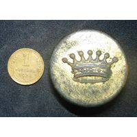 Пуговица ливрейная в позолоте большая