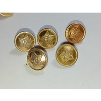 Пуговиц малые  14 мм. ЗАО Мосштамп  5 шт . 1954-1956 год .Вооруженных сил СССР . С рубля