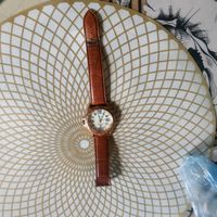 Часы наручные с ремешком.  В коллекцию,ремонт,на запчасти.Состояние на скане.