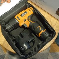 Аккумуляторный шуруповерт RAZZ CD-12 (2 АКБ на 2 Ач)