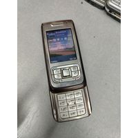 Мобильный телефон