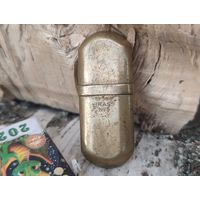Старинная бензиновая зажигалка