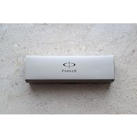 Ручка Parker коллекция IM выполнена в классическом дизайне Black GT (черный лак с позолоченной отделкой).