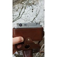 ФОТОАППАРАТ ЗОРКИЙ 4  50 ЛЕТ ОКТЯБРЯ .  Распродажа Коллекции !!! . Экспресс  Аукцион НЕ с рубля без МПЦ   .Много лотов в продаже .