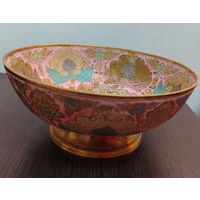 Винтажная ваза конфетница с изображение павлина , латунь . Индия 1980 е годы размеры высота 10см диаметр 20 см .