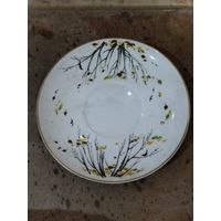 Блюдце лфз. Осенняя пора