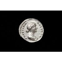 Денарий 161-176 г. Римская Империя, Фаустина