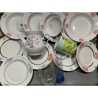 Тарелки чайник СССР и др Всего 15 единиц Все одним лотом! Уточняйте наличие до выкупа лота!!!