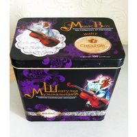 Банка из-под чая с музыкальным механизмом. И еще  смотрите много лотов с красивыми банками