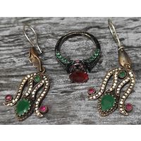 Гарнитур. Мельхиор с камнями. Дубай.