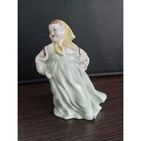 Плясунья из хоровода. Танцы под гармонь.