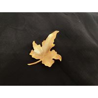 Брошь Осенний лист