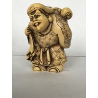 Старинное окимоно, смола, резьба