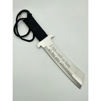 Метательный, охотничий нож с надписью.