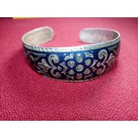 С рубля без мц. браслет 20гр. Звезда925  23М2  ширина 6.5см.